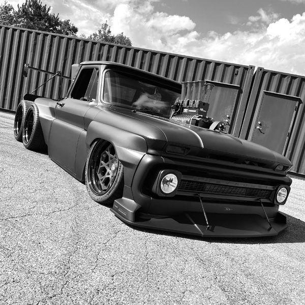 براد ديبيرتي