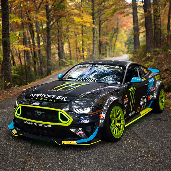 فون في العمل